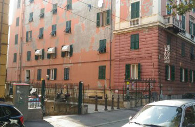 Le finestre della nostra Accademia si affacciano su Corso Torino (Genova)